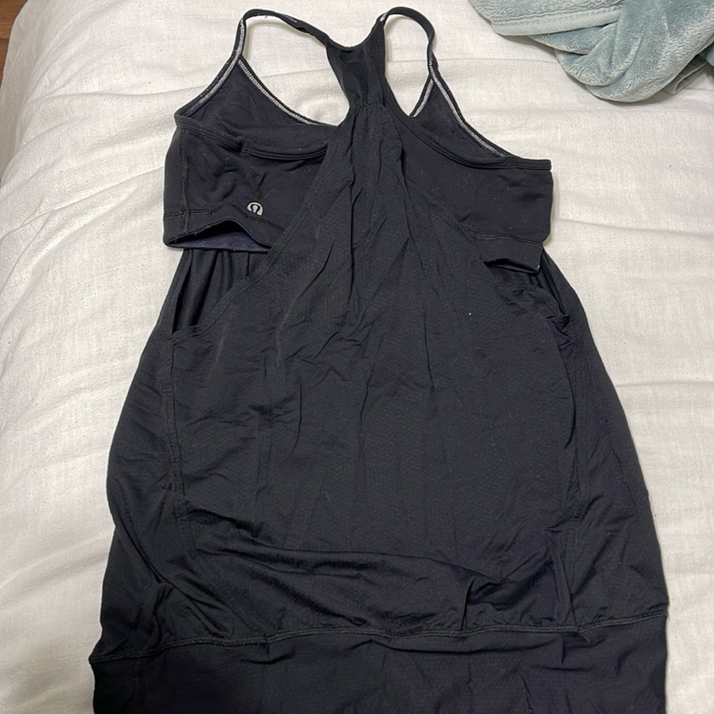 Lululemon top